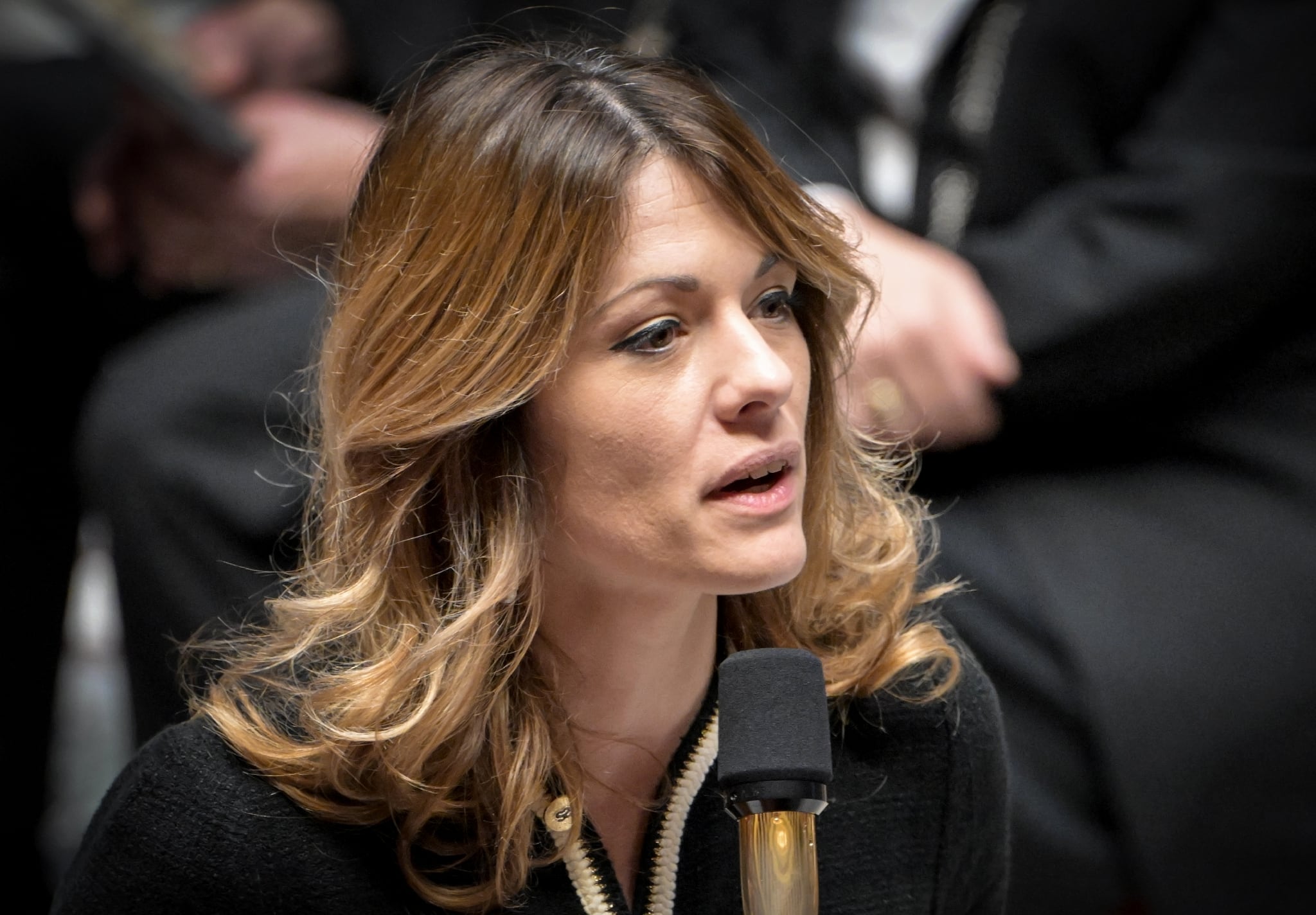 Le gouvernement affiche sa volonté de débattre sans recourir au 49.3 pour le budget 2026